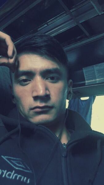  -,   Akrom, 27 ,   ,   , c 