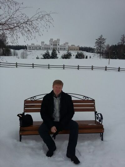  ,   Denis, 47 ,   ,   , c 