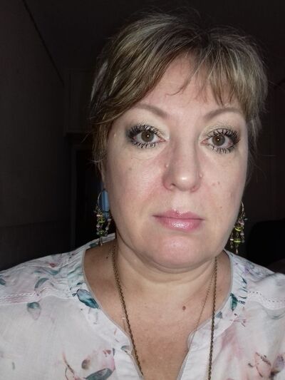  ,   Ixora, 61 ,   ,   , c 