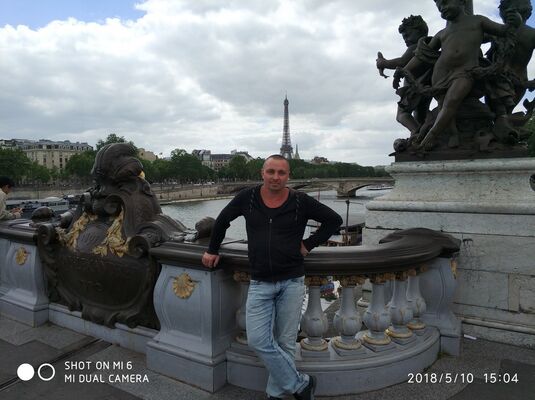  Palais-Bourbon,   , 46 ,   
