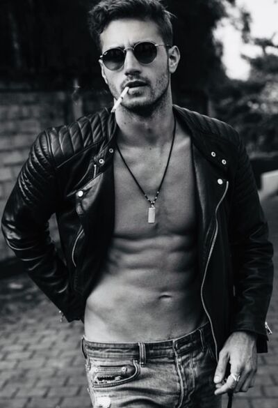  ,   Anton, 36 ,   ,   , c , 