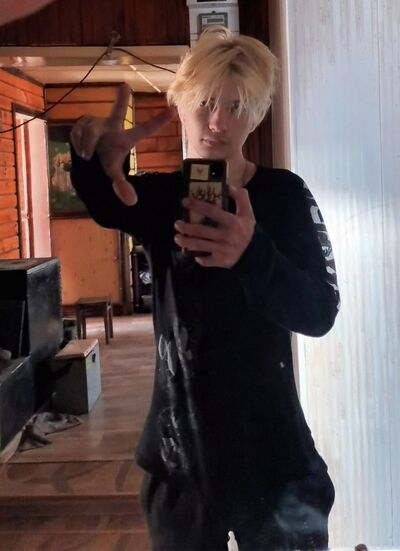  ,   Igor, 21 ,   ,   