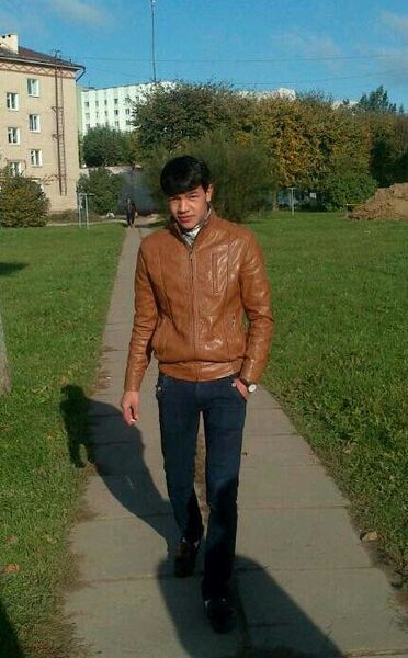  ,   Ylham, 33 ,   