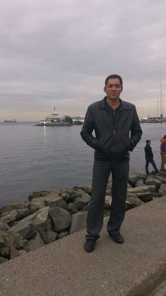  ,   Azat, 52 ,   