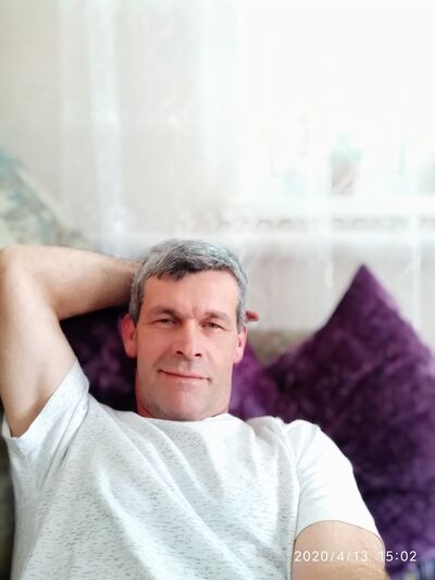  ,   Maks, 49 ,   