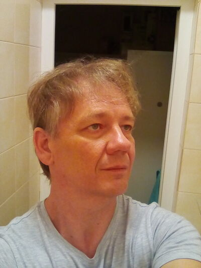  ,   Den, 49 ,   , 