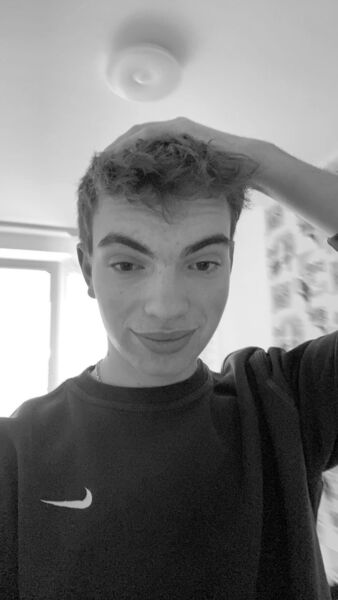  Praha,   Denys, 20 ,   ,   