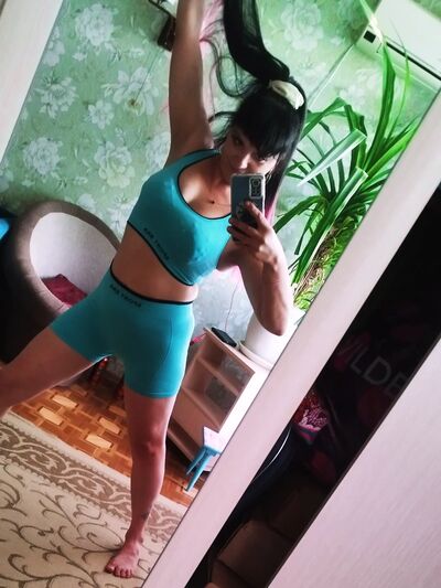 ,   Lana, 40 ,   ,   , c , 