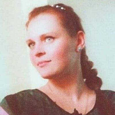  ,   Nyra, 39 ,   c 