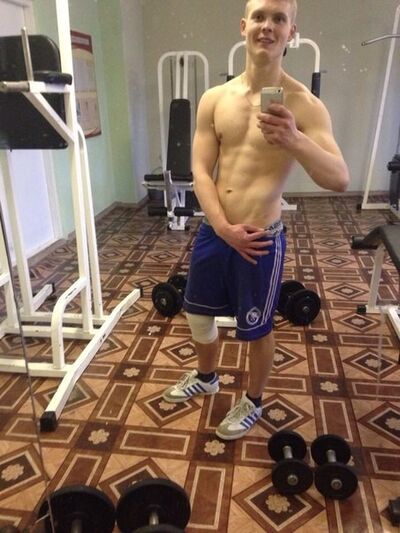  ,   Stanislav, 30 ,  