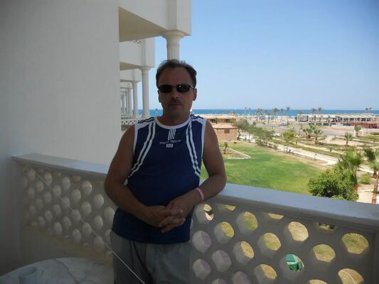  ,   Alexander, 52 ,     , c 
