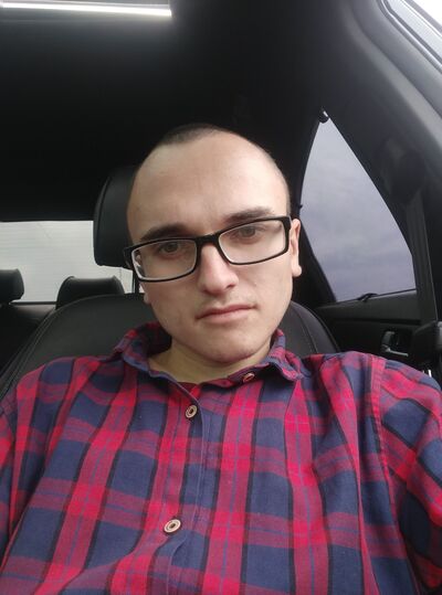  ,   Ilya, 21 ,   ,   , c , 