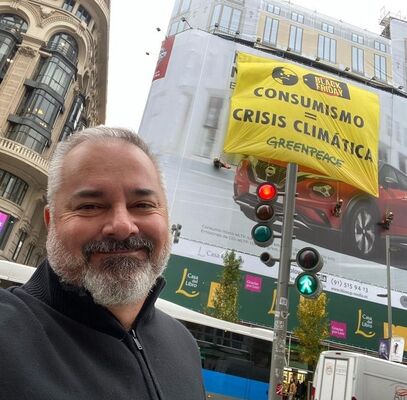  ,   John Mike, 62 ,   ,   