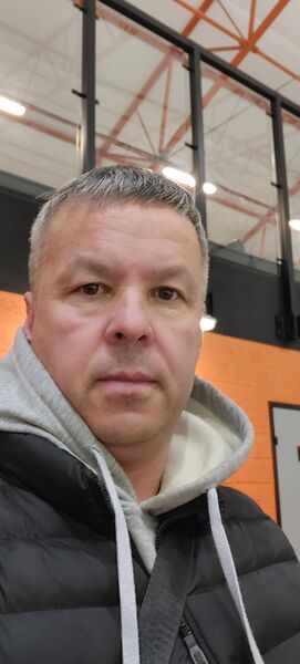  ,   Oleg, 44 ,   ,   , c 