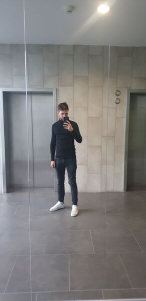  ,   Nikolas, 27 ,   ,   , c 