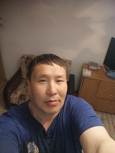  ,   Mergen, 33 ,   ,   , c , 