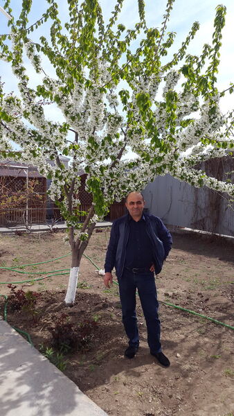  ,   Ashot, 52 ,   ,   , c 