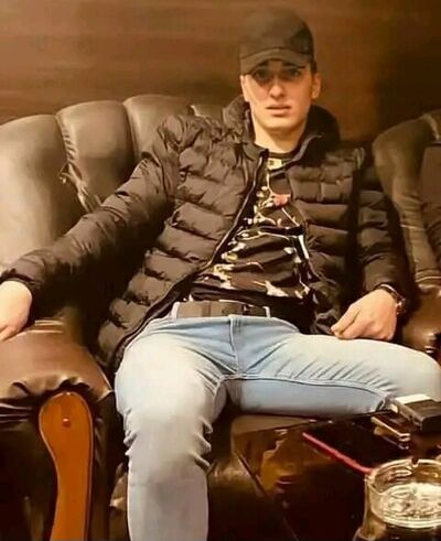  ,   Hovo, 25 ,   ,   