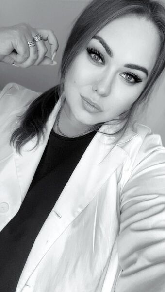  ,   Anna, 28 ,   ,   