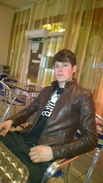  -,   Ismat, 29 ,   ,   , c 