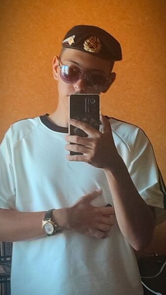  ,   Egor, 20 ,   ,   , c , 