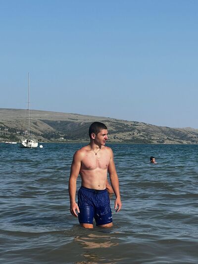  ,   Alex, 25 ,   ,   