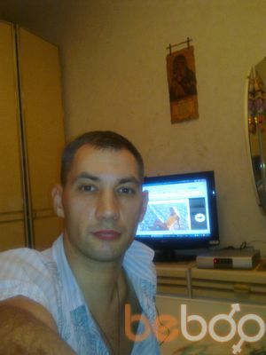  ,   ALEX, 52 ,   