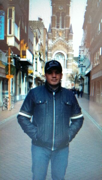  ,   Alex, 51 ,   