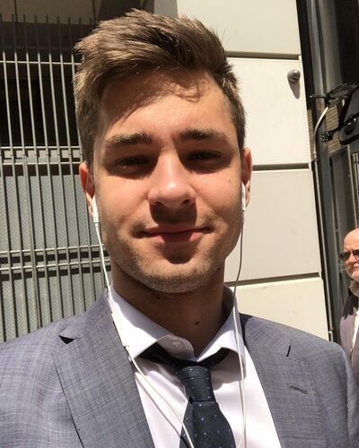  ,   Niko, 27 ,   