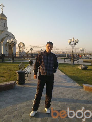  ,   Sasha, 40 ,   