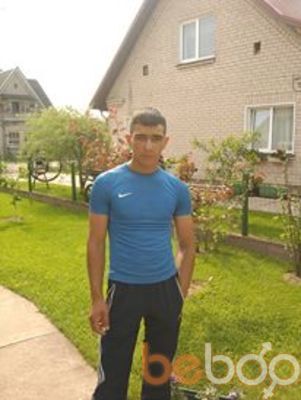  ,   Marek, 32 ,   