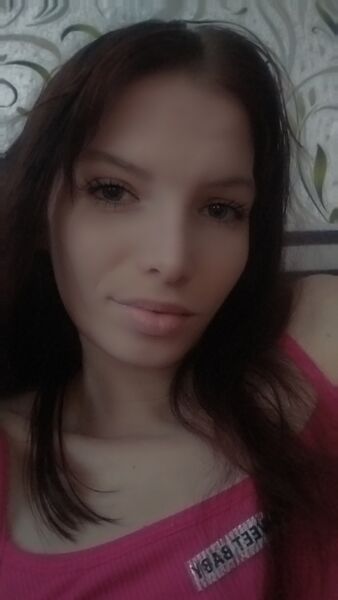  ,   Elizaveta, 21 ,   ,   