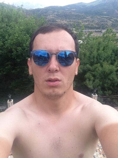  ,   Rustam, 37 ,  