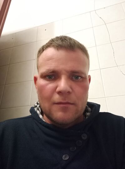  ,   Valeriu, 35 ,   ,   