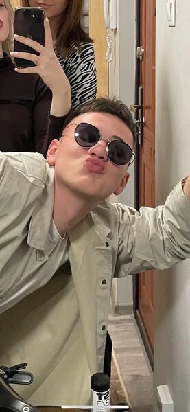  ,   Kirill, 20 ,   ,   