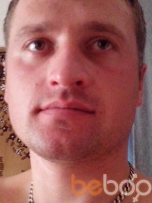  ,   Dan, 42 ,   ,   , c 