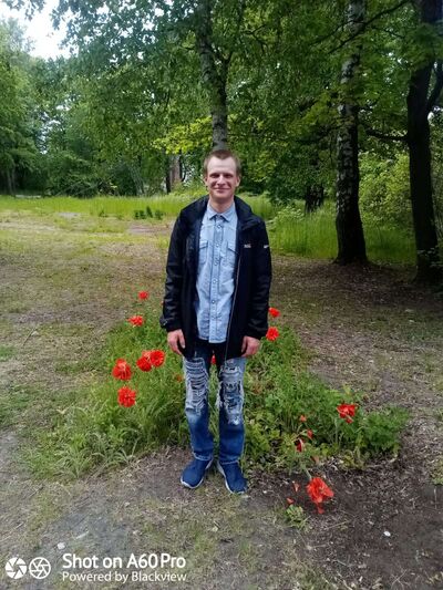  ,   Andrejs, 32 ,   ,   