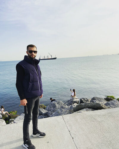  ,   Enescambal, 25 ,  