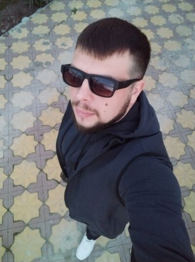  ,   Alex, 34 ,   ,   , c , 