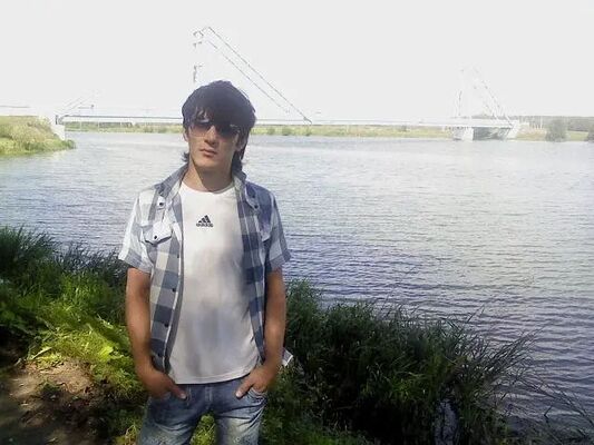  ,   Alisher, 36 ,   ,   , c 