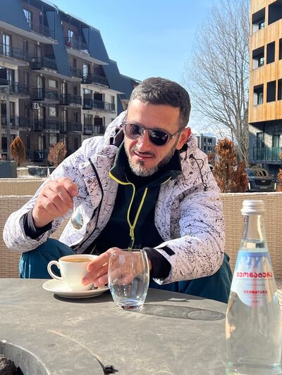  ,   Tornike, 36 ,   ,   