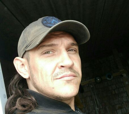  ,   Pavel, 39 ,   
