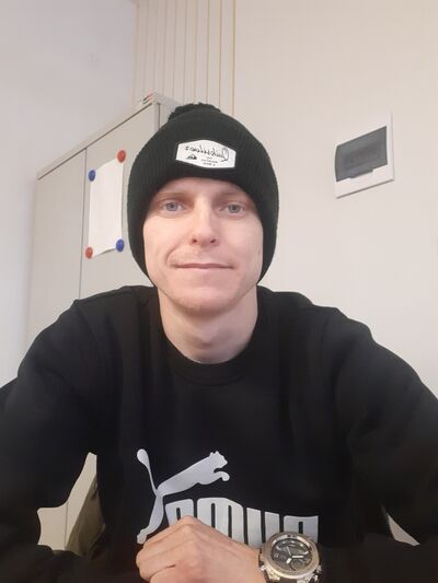  ,   Vlad, 32 ,   ,   , c , 