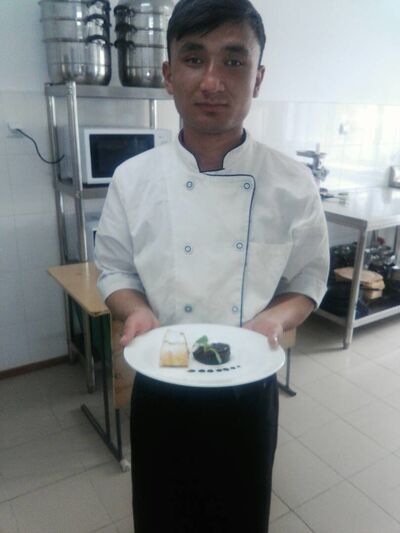  ,   Akylbek, 25 ,   ,   , c 