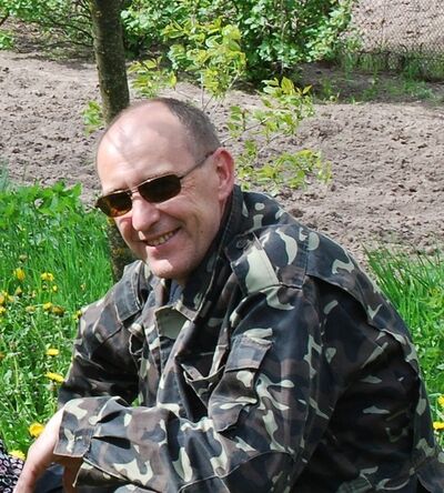  ,   Tim, 64 ,  