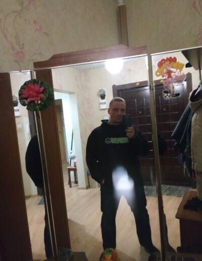  -,   Neprostoy, 38 ,   ,   