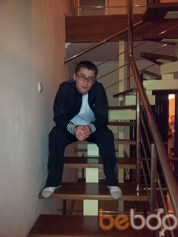  ,   Astemir, 33 ,   
