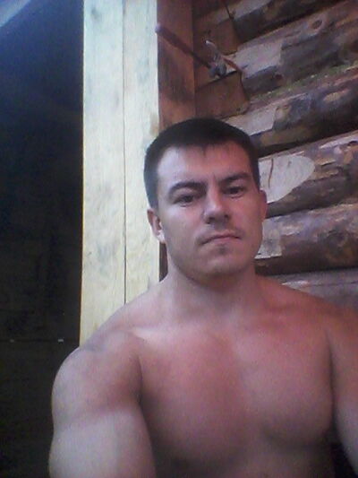  ,   Artem, 41 ,   
