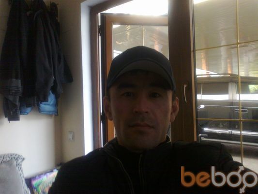  ,   Ruslan, 40 ,   