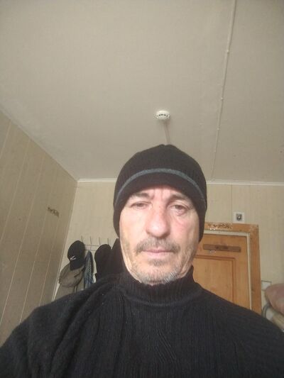  -,   E, 55 ,     , c 